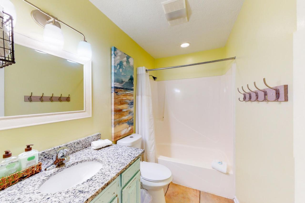 Ocean Reef Condos Gulf Shores Room photo